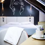 Отель Montparnasse Saint Germain Париж