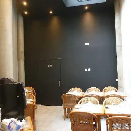 Hotel Montparnasse Saint Germain Paříž