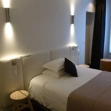 Montparnasse Saint Germain 3* Paříž