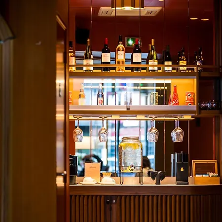 Hotel Montparnasse Saint Germain 3*