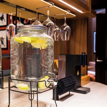 Hotel Montparnasse Saint Germain