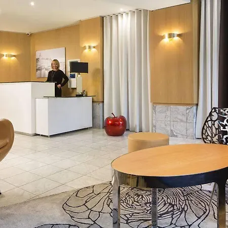 Hotel Montparnasse Saint Germain Parigi