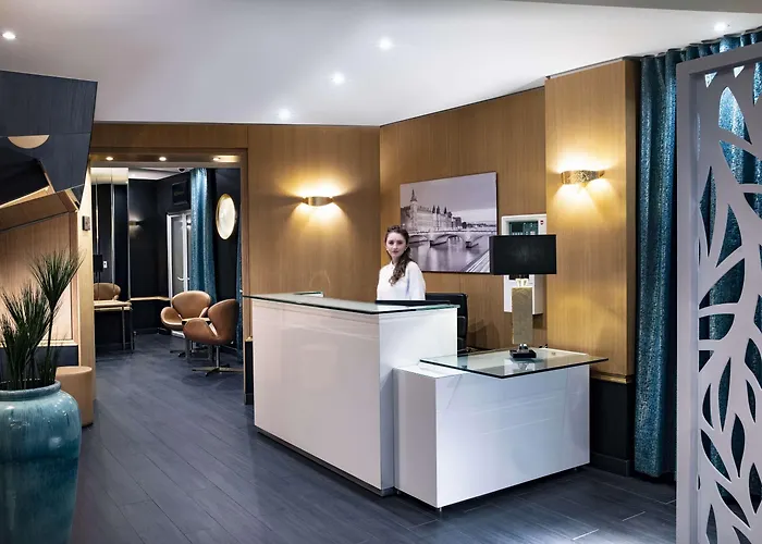 Montparnasse Saint Germain Отель 3*