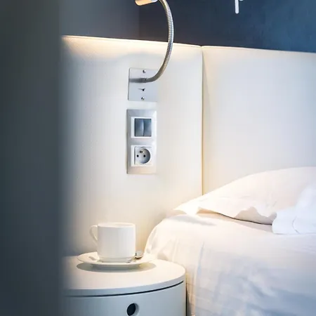 Hotel Montparnasse Saint Germain